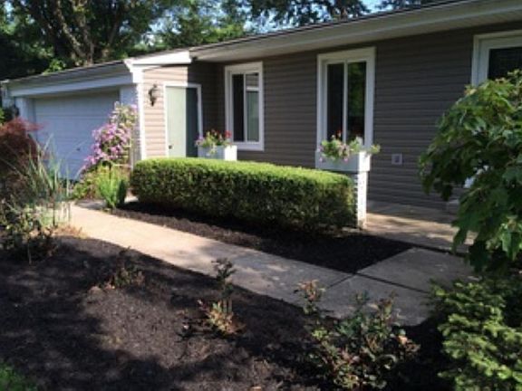 2nd image of 8885 Stonehenge Dr NW