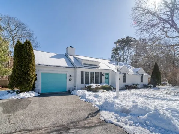 26 Floodtide Ln, Barnstable, MA 02630