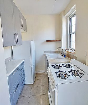 3rd image of 3900 Manhattan College Pkwy APT 2E