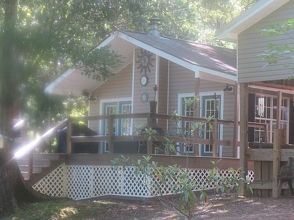 3rd image of 867 S Shoreline Dr