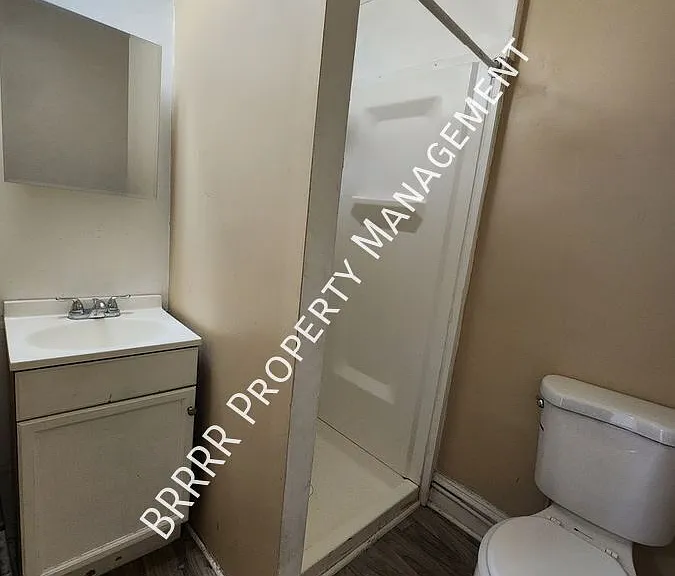 902 N 4th St #2 — Photo 12