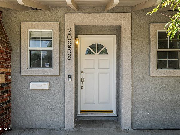 4th image of 20958 Hemmingway St