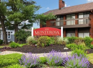 159 Main St APT 17B, Stoneham, MA 02180