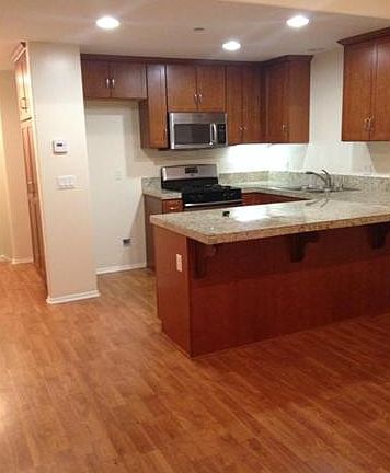 2nd image of 3250 Foothill Dr APT 3