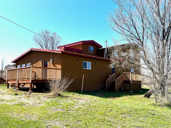 27 Laguna Dr, Pecos, NM 87552