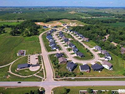 7180 Alvie Ln, Bettendorf, IA, 52722