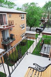 1st image of 1723 W Touhy Ave APT 3S
