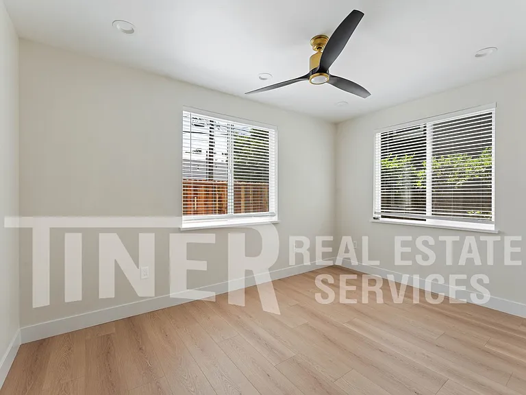 1314 Q St #4 — Photo 10