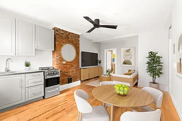 254 Adelphi Street, #3