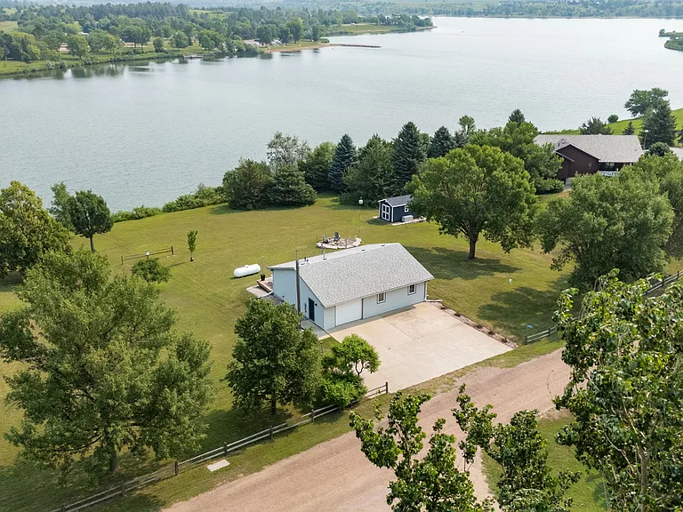45126 Quail Dr — Photo 115