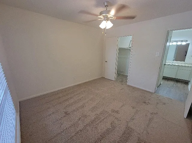 A Private Apt & Townhouse Community — Photo 52