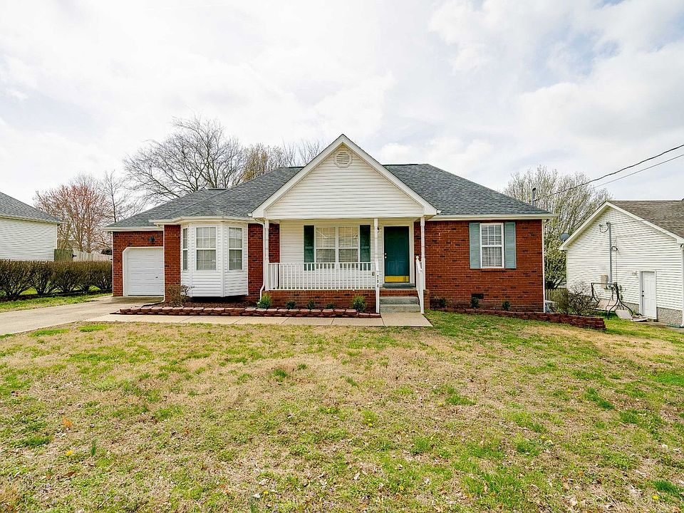 1st image of 704 Veneta View Dr