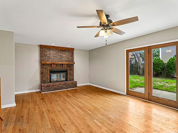 3rd image of 4399 Bluebird Ct