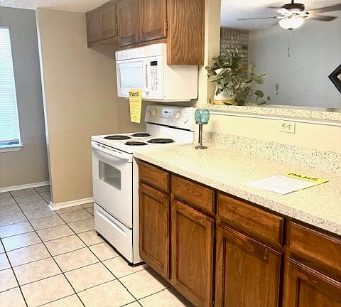 5th image of 4380 Hulen Cir E