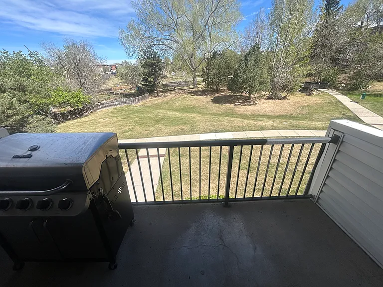 1300 Golden Cir #302 — Photo 2