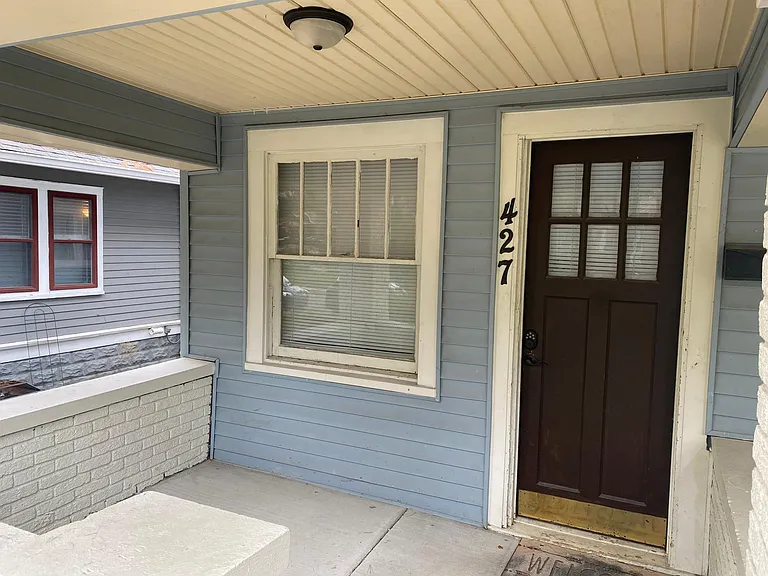 427 N Bancroft St — Photo 2