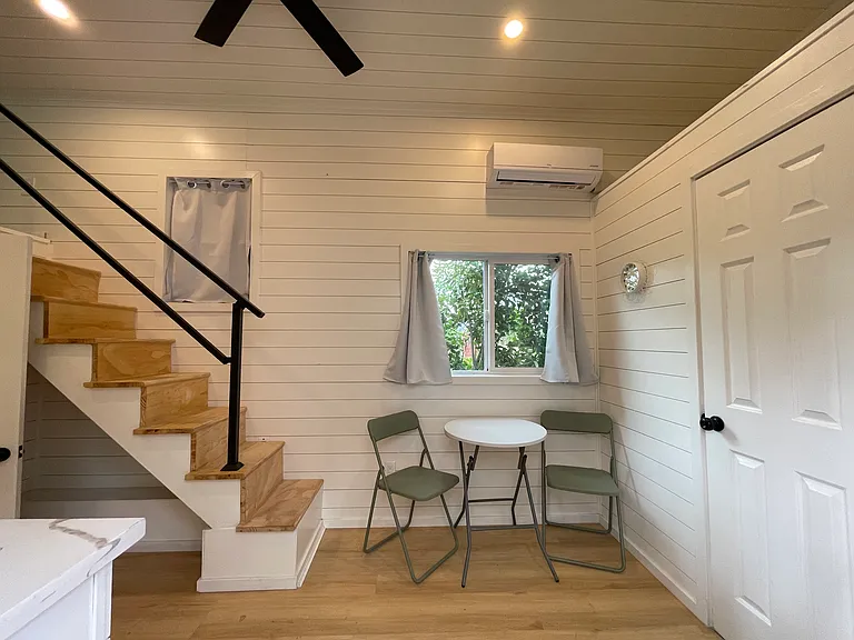 1868 W Phillips Dr — Photo 20