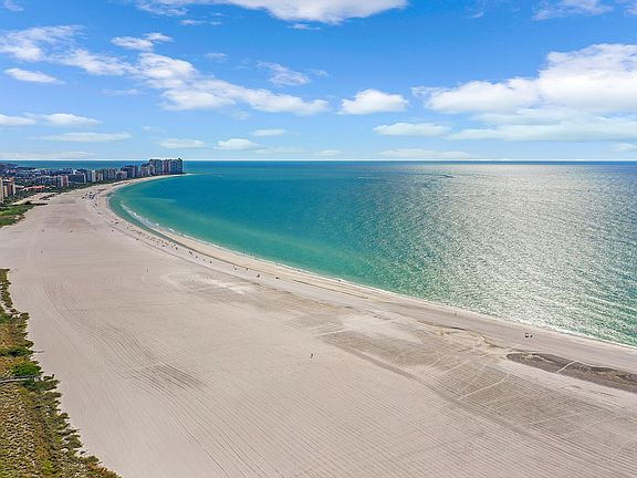 3rd image of 140 Seaview Ct APT 1101S