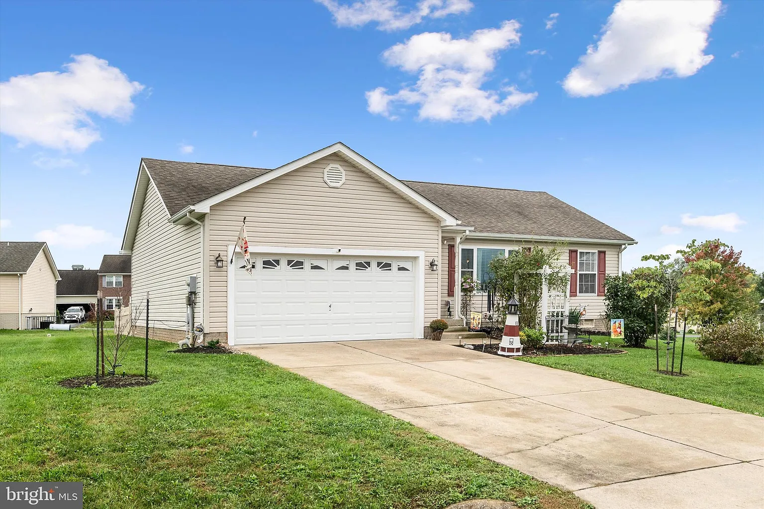 227 Tather Dr photo 1