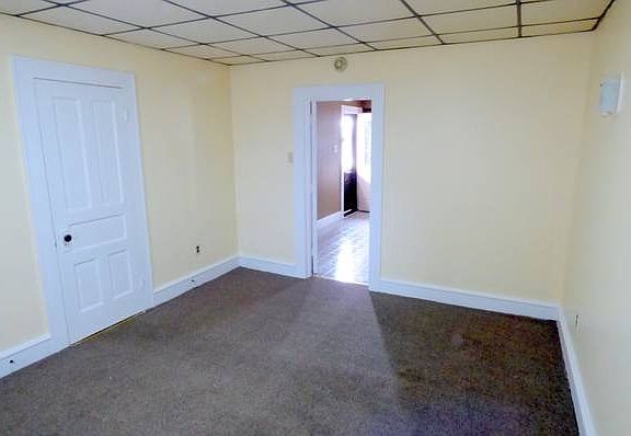 4th image of 1312 Main St #1