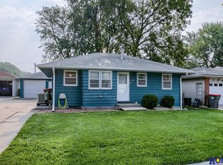 1940 N 59th St, Lincoln, NE 68505