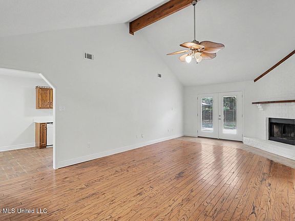 2nd image of 1520 S 10th St