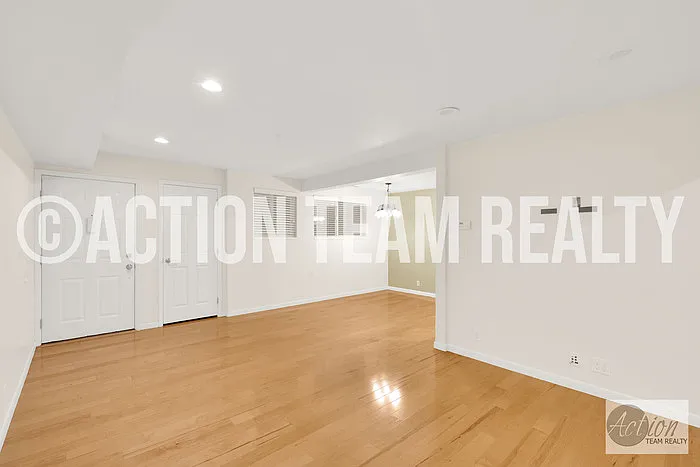 2430 S Elizabeth St #1 — Photo 7