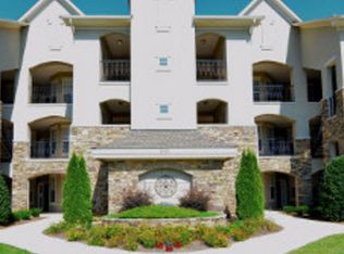 555 Rarity Bay Pkwy APT 303B, Vonore, TN 37885