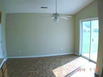4th image of 8928 Oakwood Pl