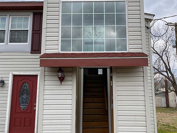Entry way
