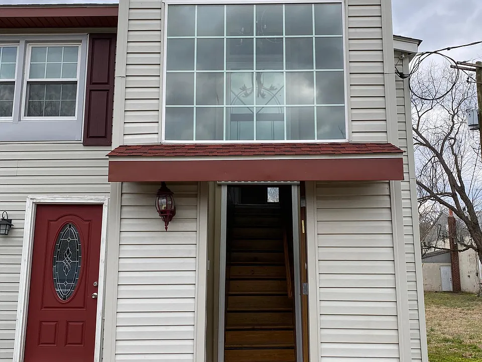 Entry way