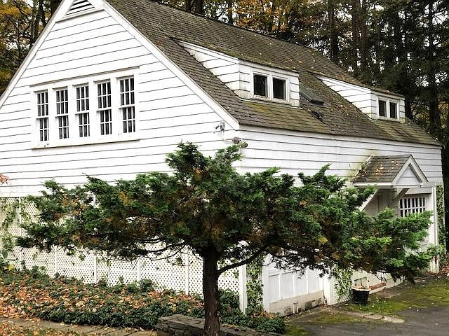 Side view of cottage