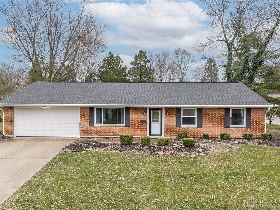 1st image of 170 Lodewood Dr