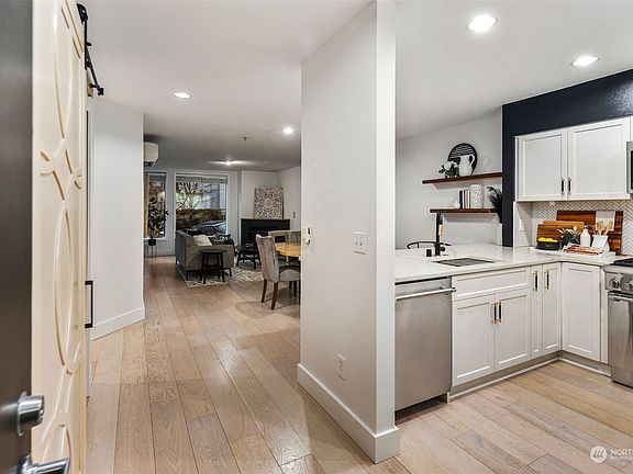 4th image of 220 1st Street #104