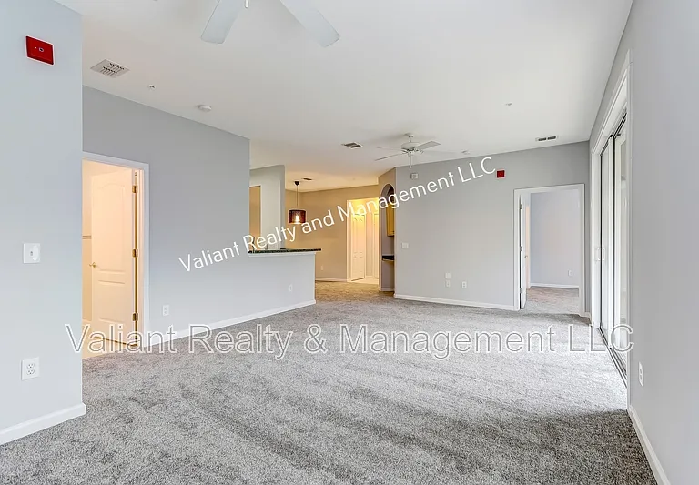 8601 Beach Blvd #912 — Photo 21