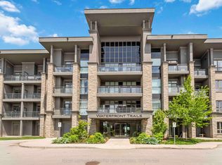 35 Southshore Cres #203, Hamilton, ON L8E 0J2