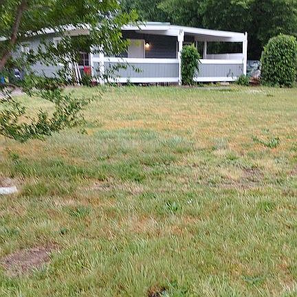 2nd image of 2414 N Oswego Ave