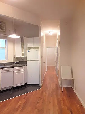 Rented by Corcoran | media 27