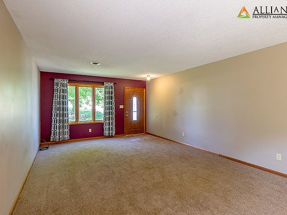 5th image of 314 Palomino Ln