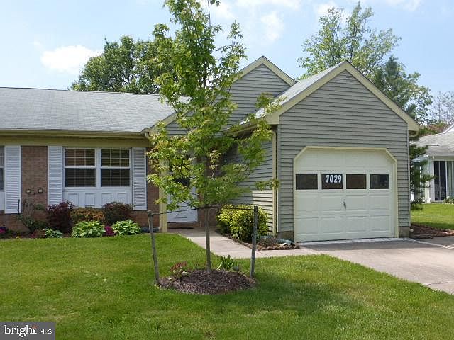 2nd image of 7029 Arbor Dr