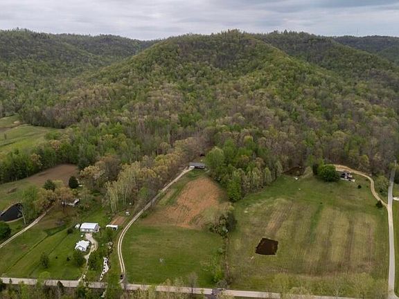 3rd image of 6130 Hardwicks Creek Rd