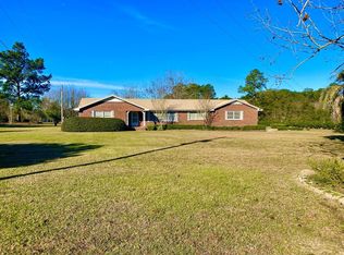 408 Stripling Ln, Adel, GA 31620