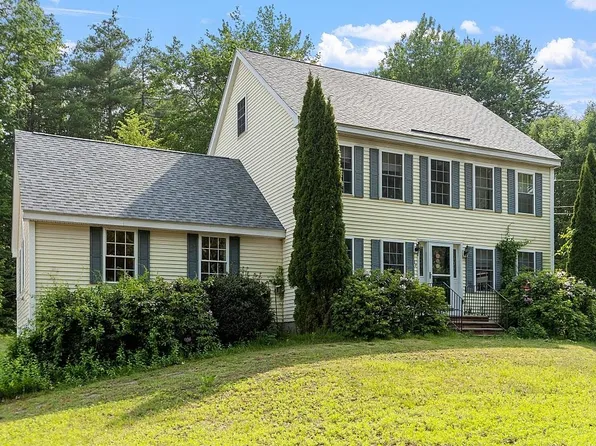 78 Peaslee Crossing Road, Newton, NH 03858