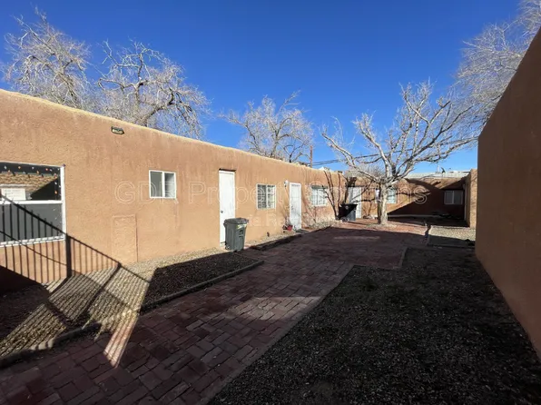 408 Pennsylvania St SE APT C, Albuquerque, NM 87108
