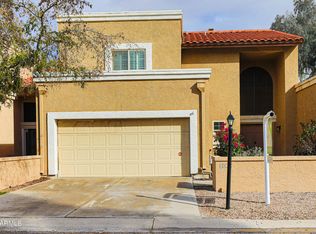 2069 N Sunset Dr, Chandler, AZ 85225