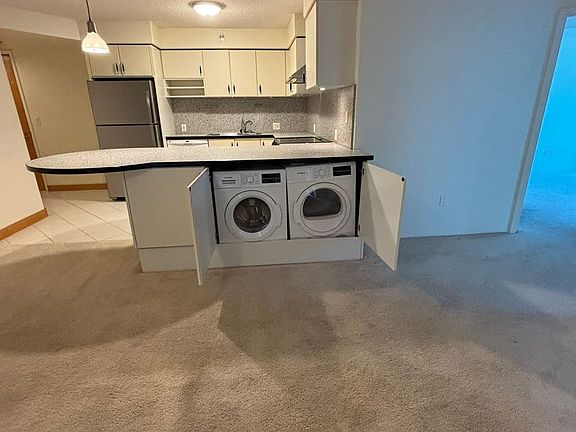 4th image of 801 King St APT 2507