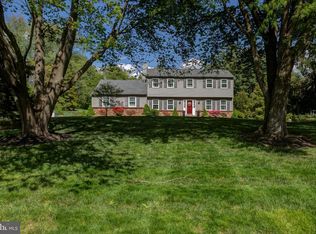 25 Crosskeys Dr, Garnet Valley, PA 19060