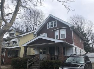 1369 Hampton Rd, East Cleveland, OH 44112
