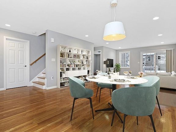 3rd image of 203 Meadow Ln #203