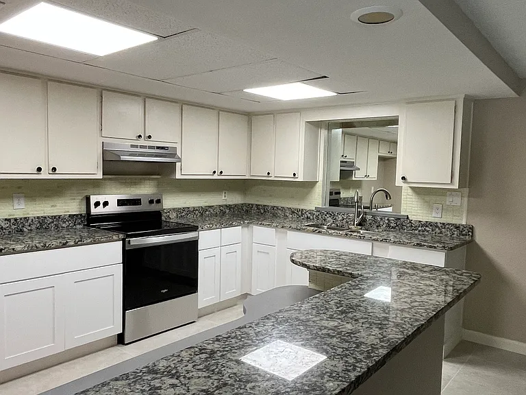 23087 Central Ave #1 — Photo 1